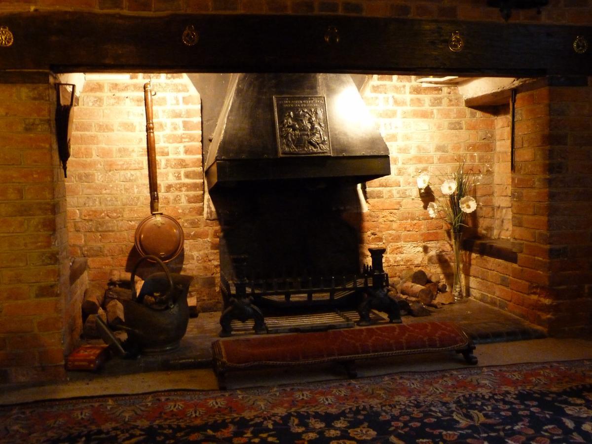 Tudor Cottage アシュフォード エクステリア 写真